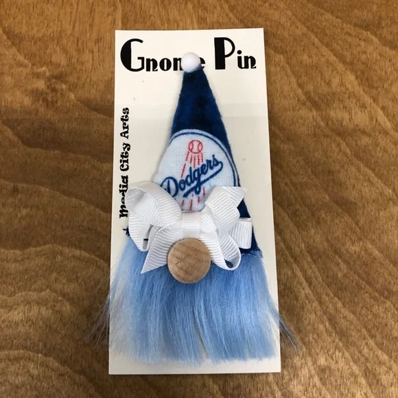 LA Dodgers Gnome Pin Brooch MLB Gift Guide Handmade Bow Baseball Magnetic - Picture 3 of 5